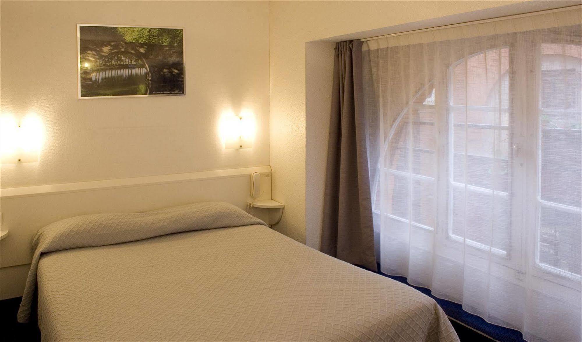 Hotel Ours Blanc - Centre Toulouse Dış mekan fotoğraf